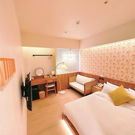 Cat Tail Pocket Inn Taipei Bagian luar foto
