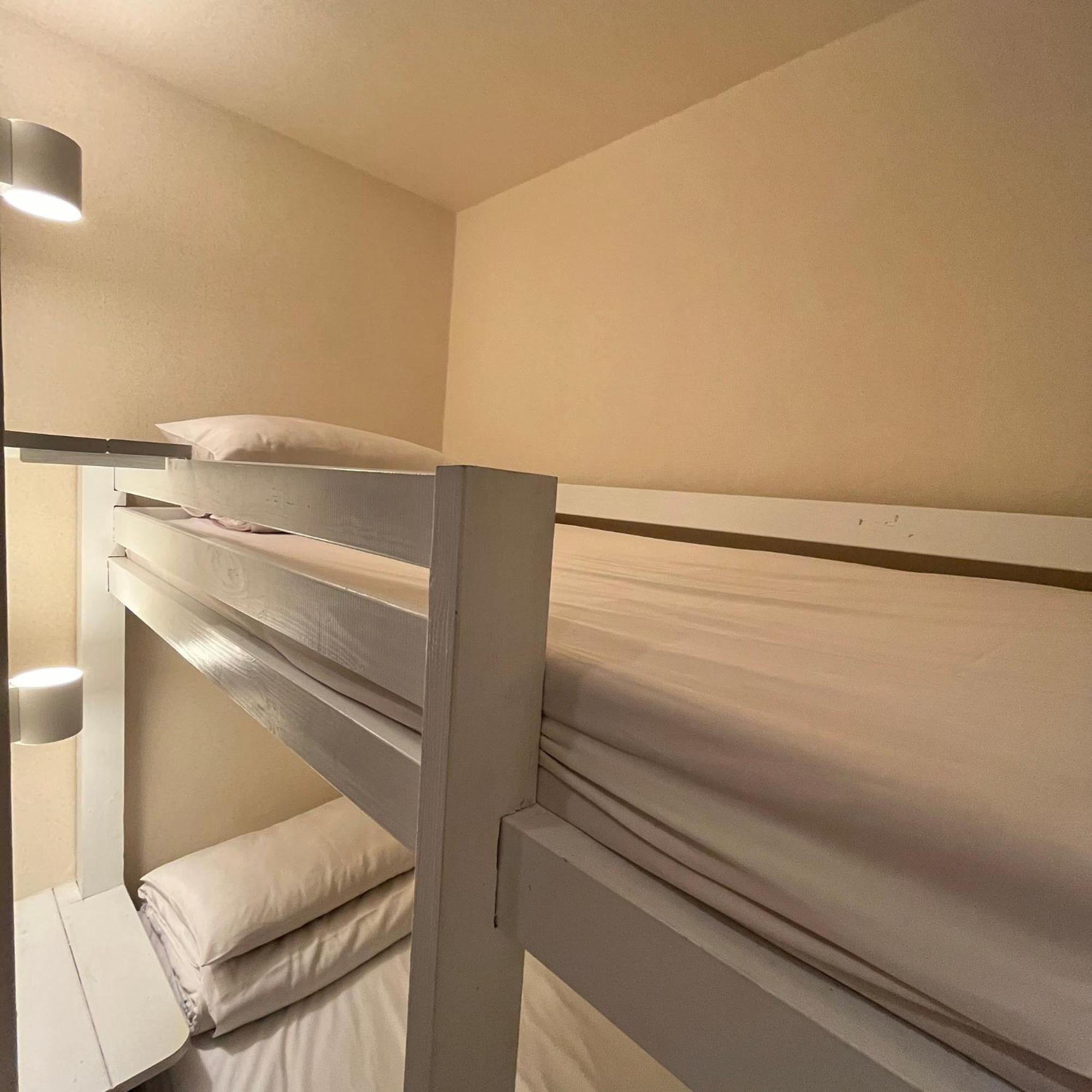 Cat Tail Pocket Inn Taipei Bagian luar foto