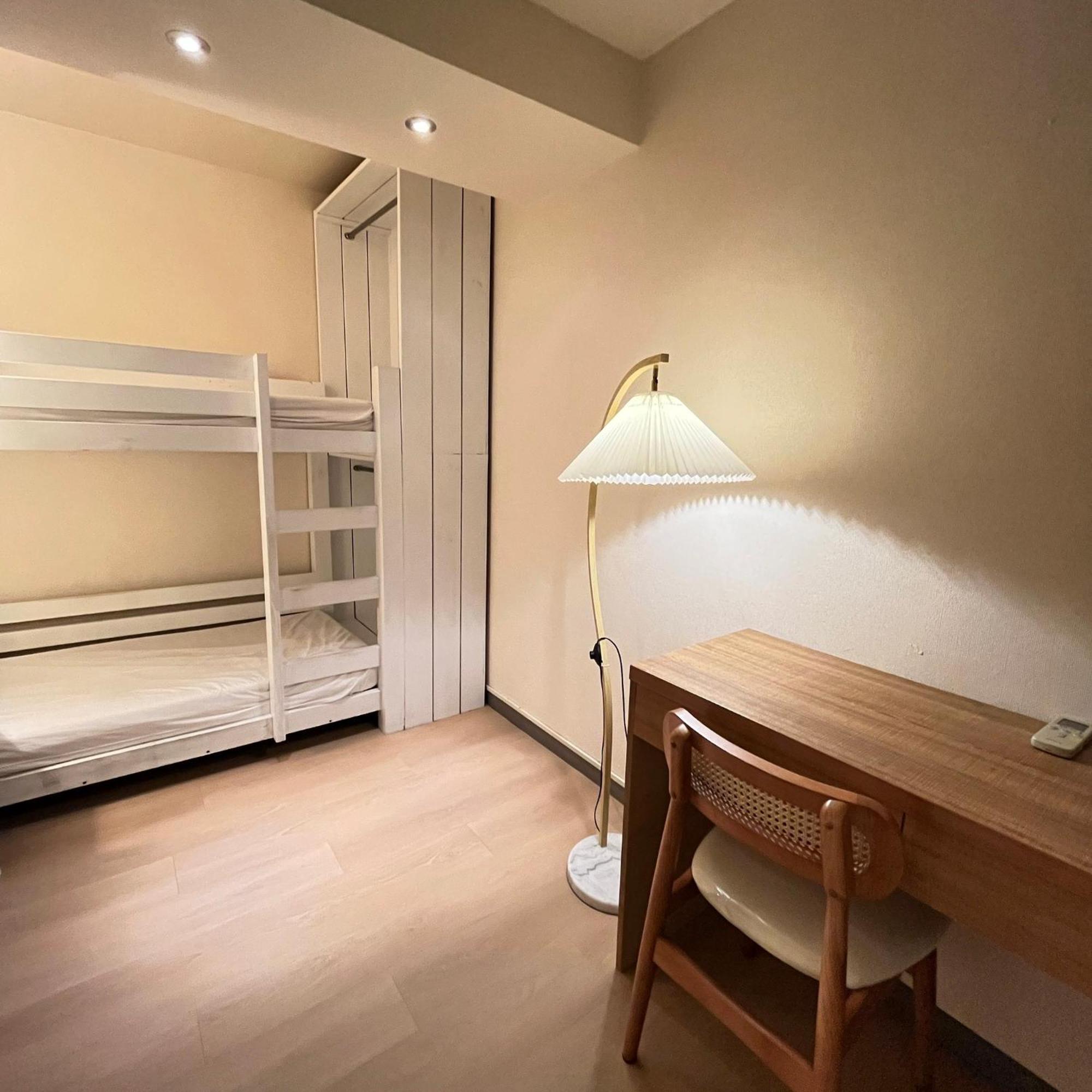 Cat Tail Pocket Inn Taipei Bagian luar foto