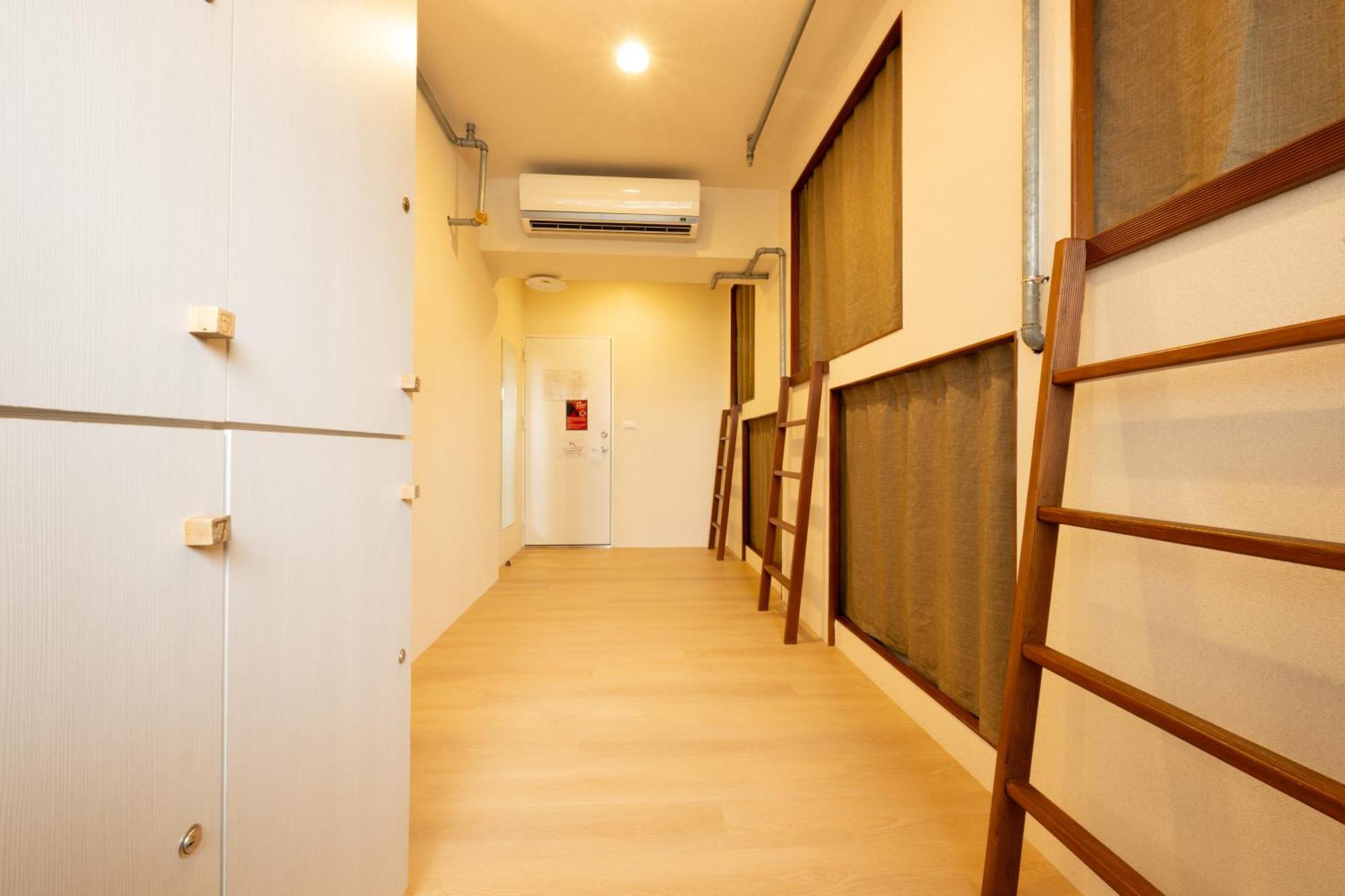 Cat Tail Pocket Inn Taipei Bagian luar foto
