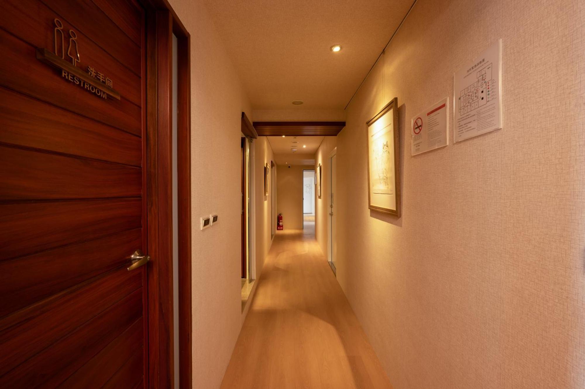 Cat Tail Pocket Inn Taipei Bagian luar foto
